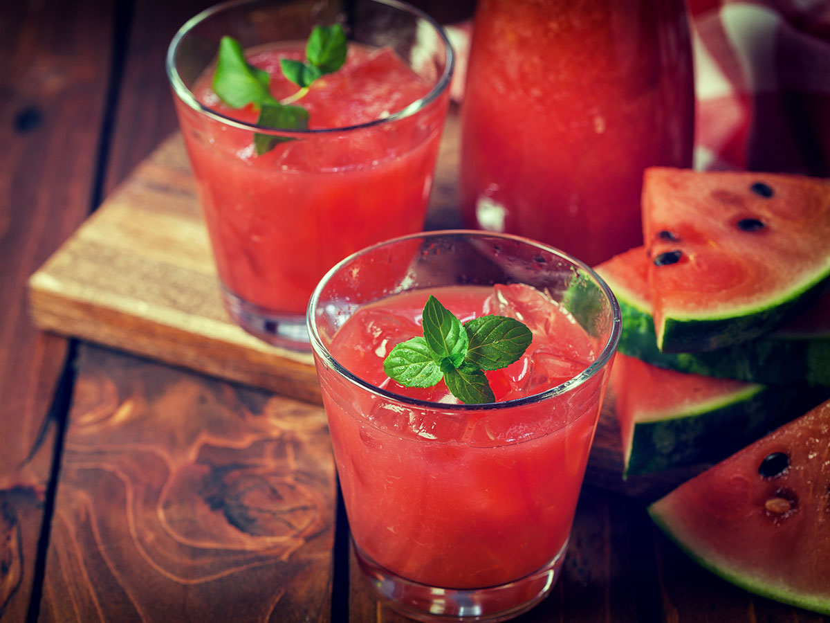 Punch with melon and elder blossom