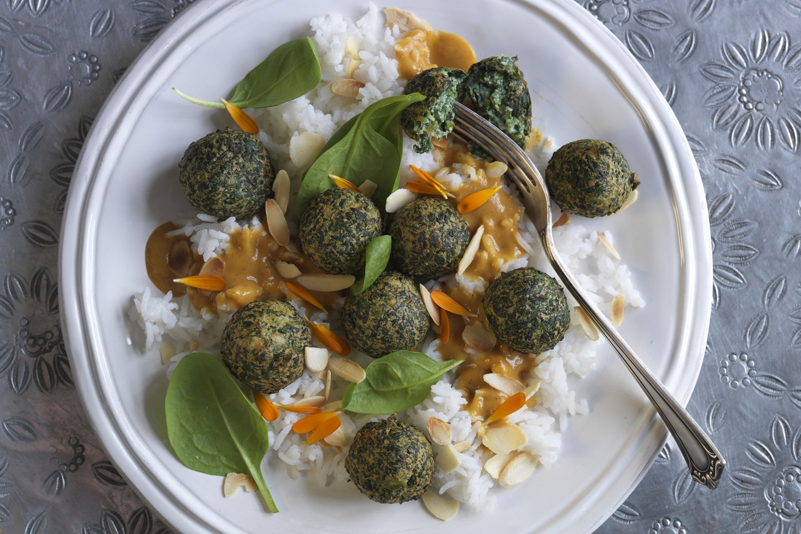 Koftas med spinat og ricotta