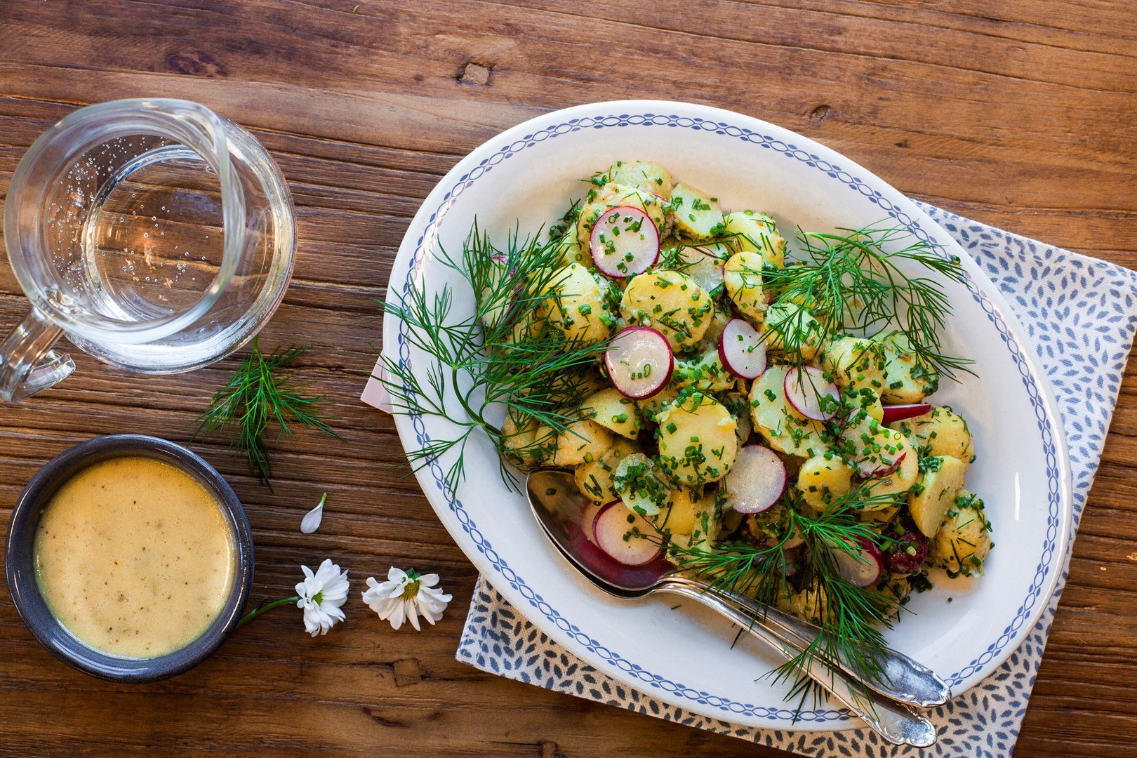 Kartoffelsalat med dild