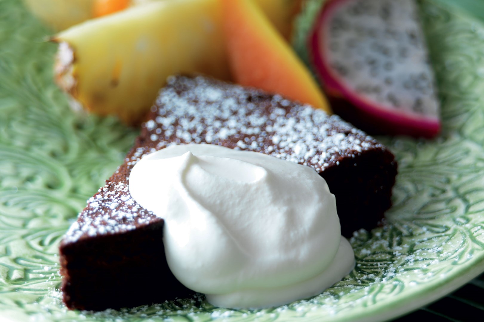 Chocoladecake met peper en slagroom