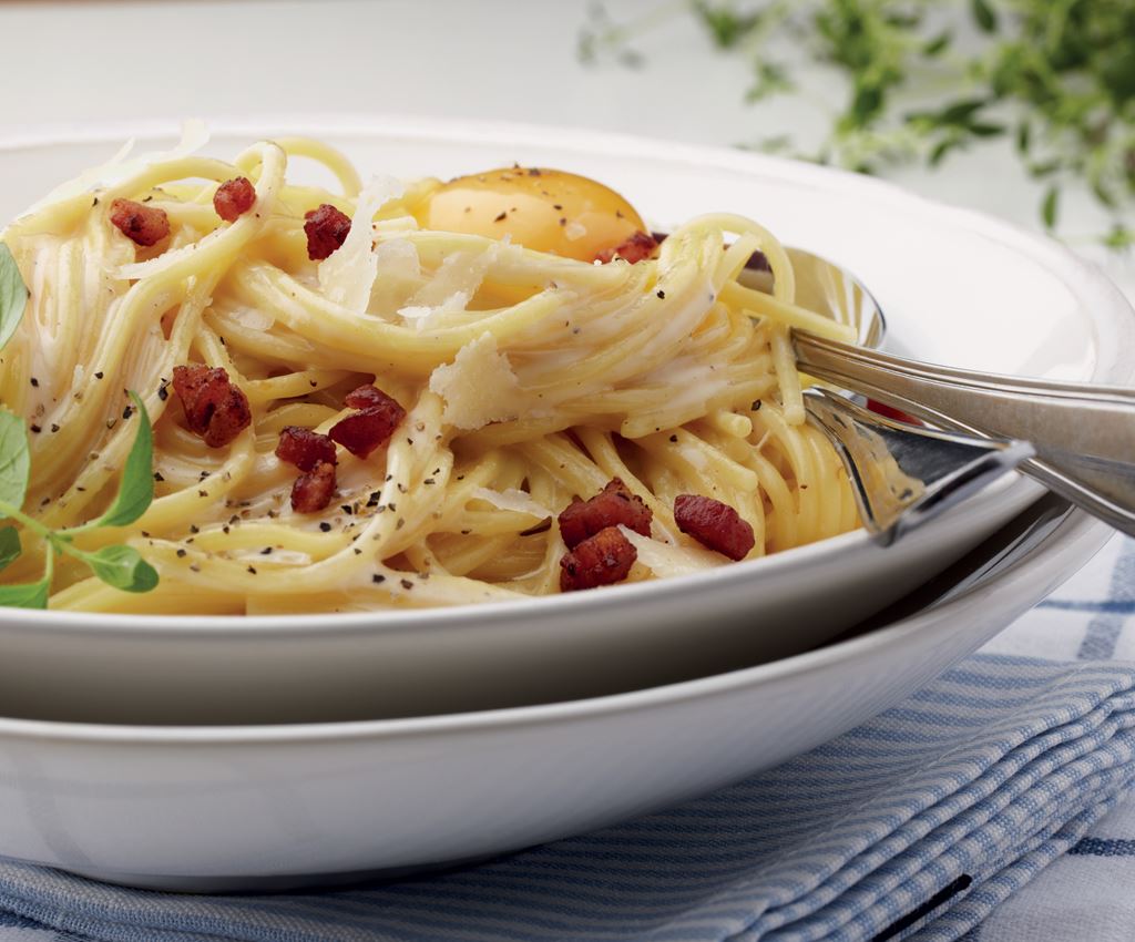 Carbonara makaronai su čoriso dešra