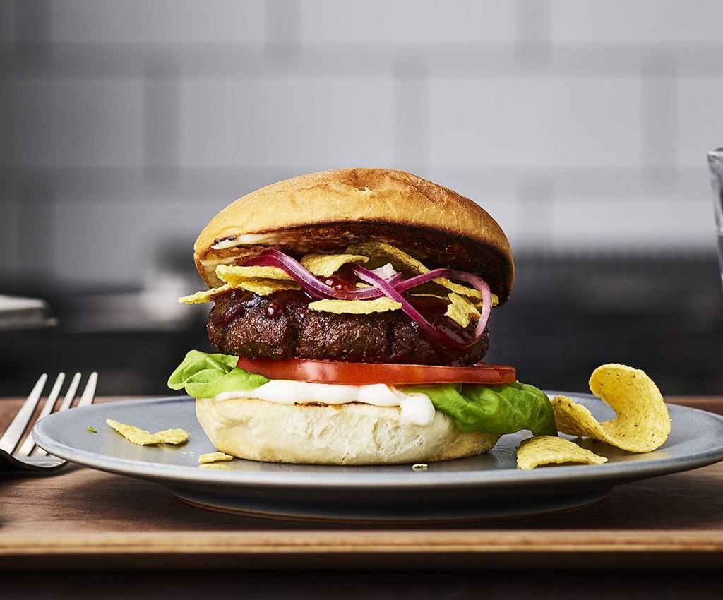 vegetarburger på tallerken