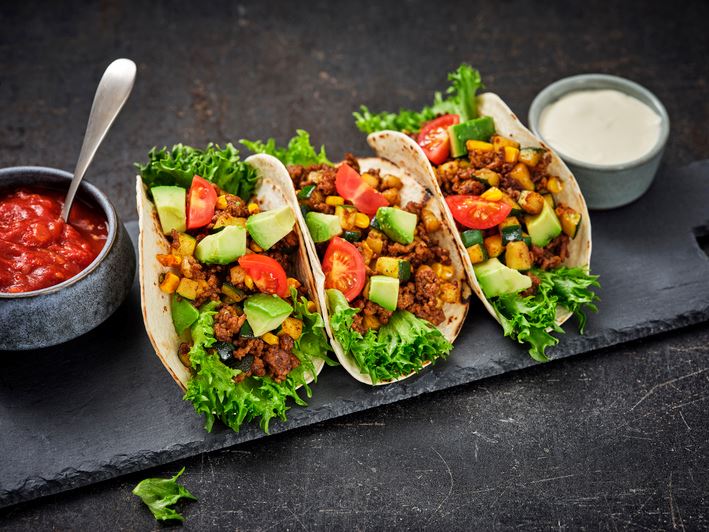 3 taco’s met gehakt, courgette en mais